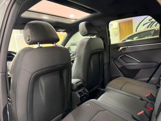 Audi Q3 SPORTBACK BLACKLINE 200CV