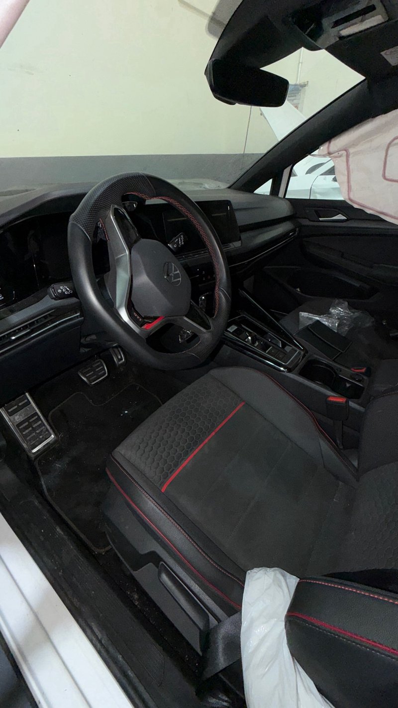 Volkswagen Golf 2023, foto 4