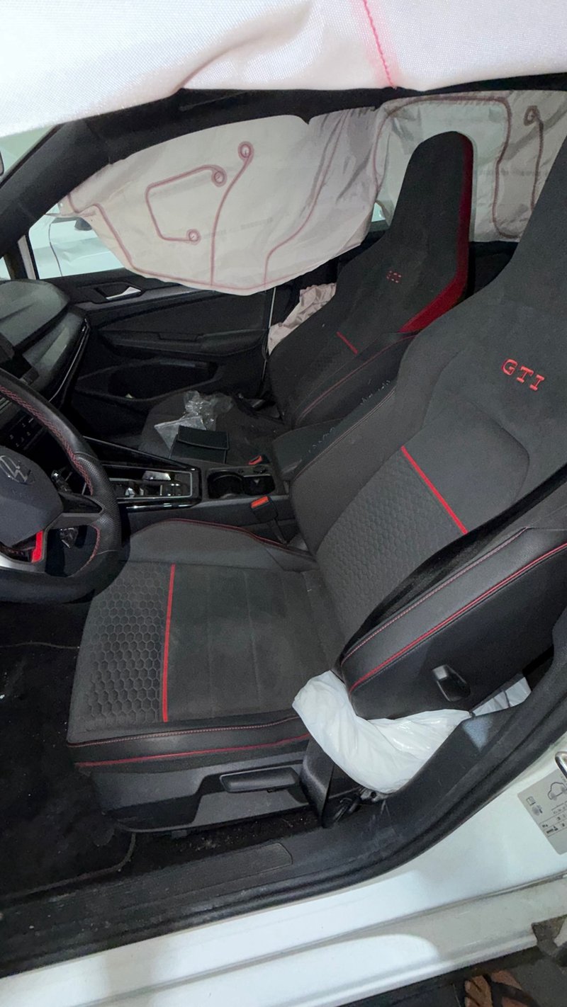 Volkswagen Golf 2023, foto 6