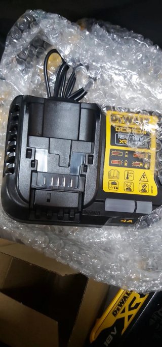 Dewalt DCK304P2 Kit 18V Litio Ion NUEVO