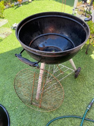 Barbacoa LANDMANN negra