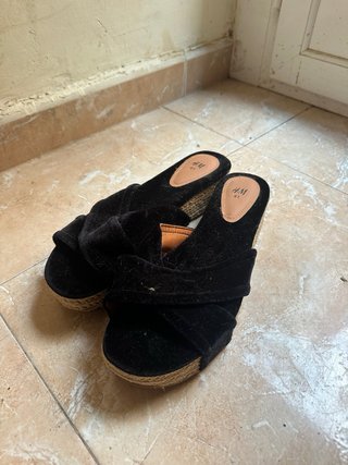 Sandalias cuña terciopelo H&M talla 41