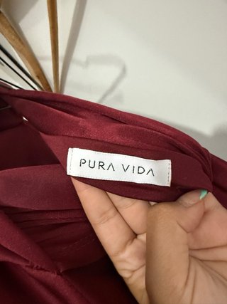 Vestido de graduación granate
