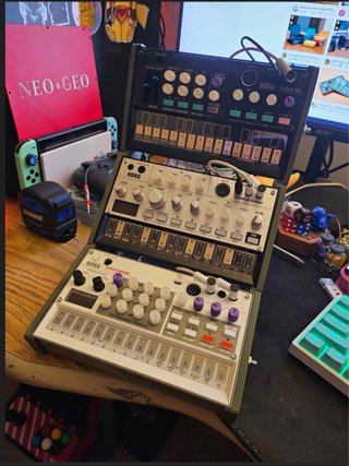 Soporte triple Korg Volca