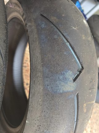 Pirelli Supercorsa V4 120 y 200