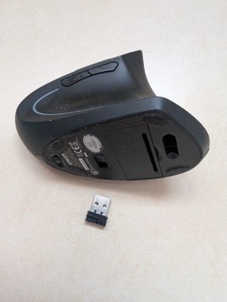 Ratón Anker VERTICAL Ergonómico Inalámbrico + Caja