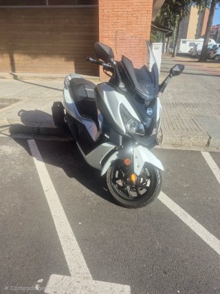 Scooter  Sym Cruisym 300i