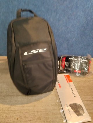 LS2 Casco de moto modular ADVANT X CARBON
