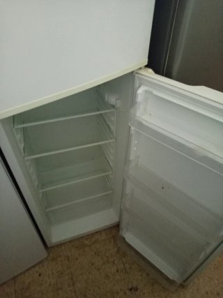 Frigorífico blanco 2 puertas