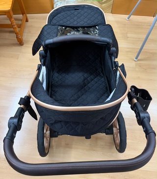 Passeggino per neonati poco usato
