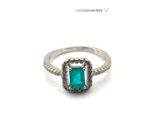 sortija plata 925mm con piedra con circonita
