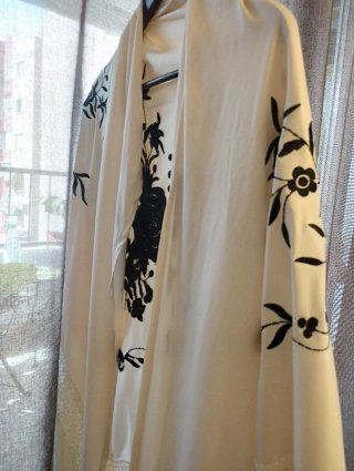 Mantón Flamenco Bordado Negro Blanco