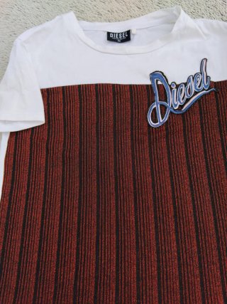 Camiseta Diesel Talla xS/s Rayas Rojas y Blancas