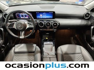Mercedes-Benz Clase A 180 100 kW (136 CV)