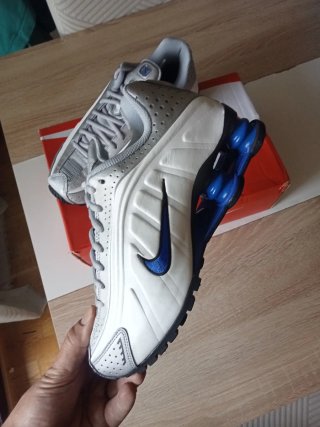 Zapatillas Nike Shox R4 Plata y Azul original