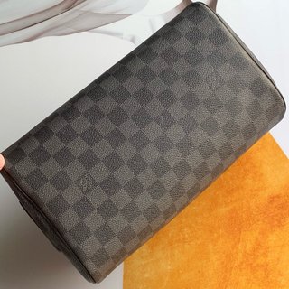 Neceser Louis Vuitton King Size M47528