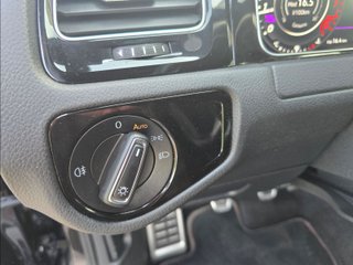 Volkswagen Golf GTI Performance 2.0 TSI 180kW (245CV)