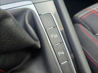 Volkswagen Golf GTI Performance 2.0 TSI 180kW (245CV)