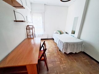 AMPLIA VIVIENDA EN ADURZA.