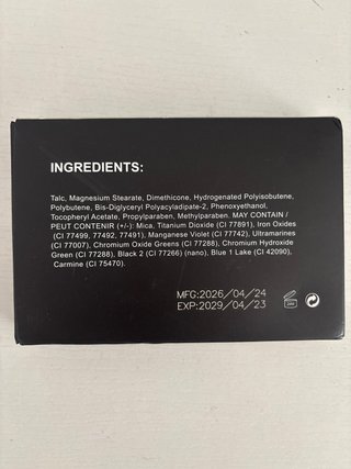 Estuche Maquillaje y 2 Brillos Labios