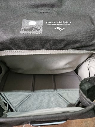 Peak Design Everyday Backpack 30L V2 Used