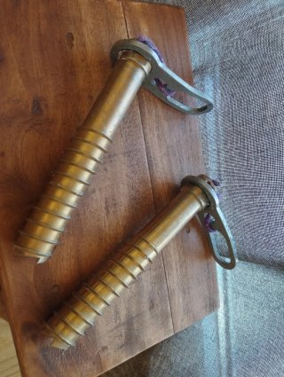 Tornillos de hielo para escalada