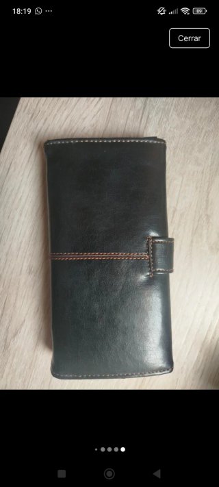 Cartera de piel nueva solidaria