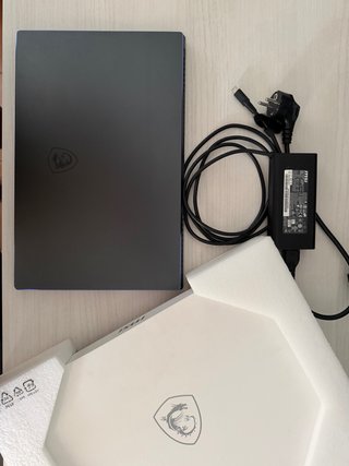 MSI Portátil Intel Core i7 10th Gen NVIDIA GTX
