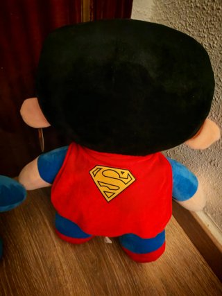 Pack 2 muñecos Peluche Superman y Batman DC Comics