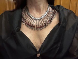 Collar Nefertiti
