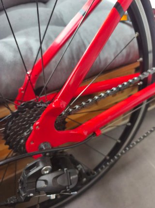 Bicicleta de Carretera Triban Roja