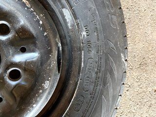 Rueda Mercedes MB 140