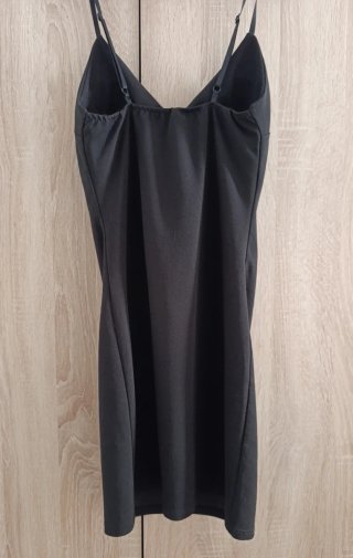 Vestido negro tirantes
