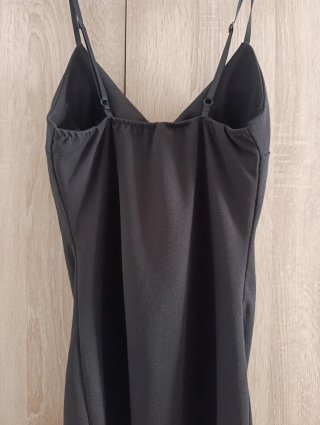 Vestido negro tirantes