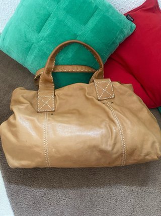 Bolso de piel marrón claro fun&basics