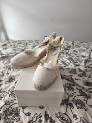 Alpargatas Novia Lisa Lopez Beige