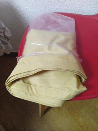 Toldo poliéster impermeable amarillo 2x2m