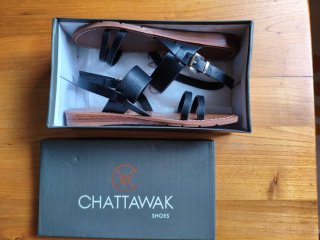 Sandalias CHATTAWAK Piel Negras Nuevas