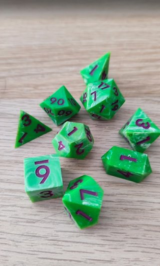 Set de Dados de Resina Artesanales para D&D ROL