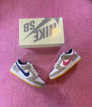 Nike SB Dunk Low Rayssa Leal Beige/Rosa