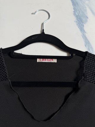 Camiseta Negra Gemini con Malla goth