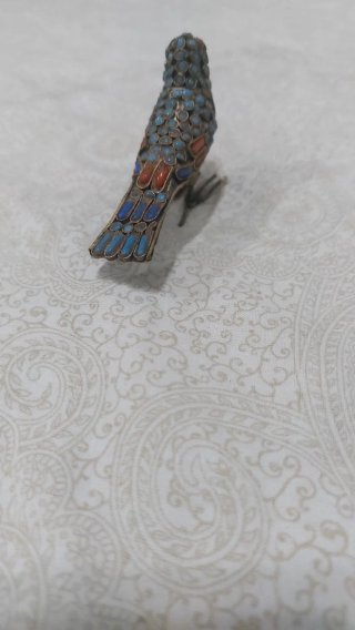 Pajarito decorativo con piedras vintage