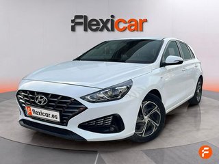 Hyundai i30 1.0 TGDI 48V Klass Fastback DCT