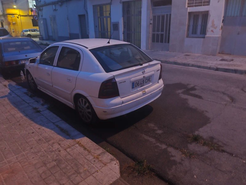 Opel Astra 2003 - foto 1