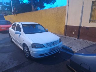Opel Astra 2003