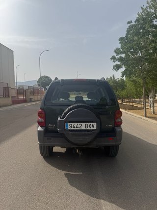 Jeep Cherokee sport 2002