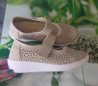 Zapatillas Doctor Cutillas Talla 37 Beige