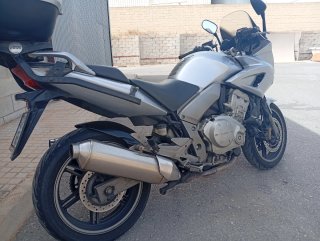 Honda CBF 1000