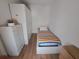 Cama 90
