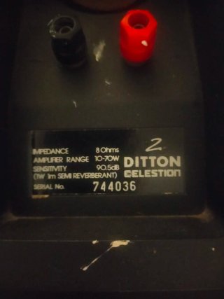 Altavoces Celestion Ditton